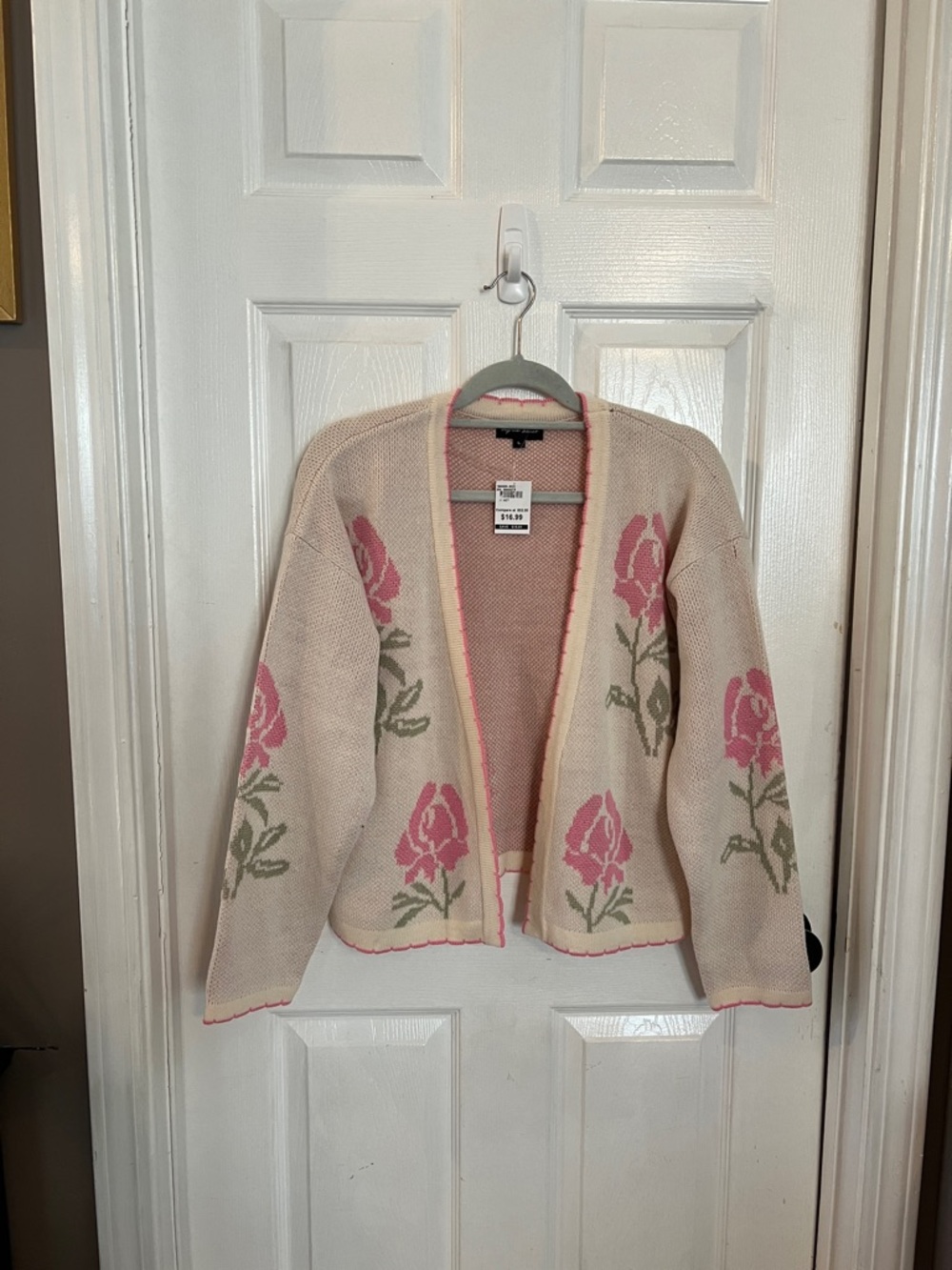 Vintage-Inspired Cream Floral Cardigan with Pink Rose Detail